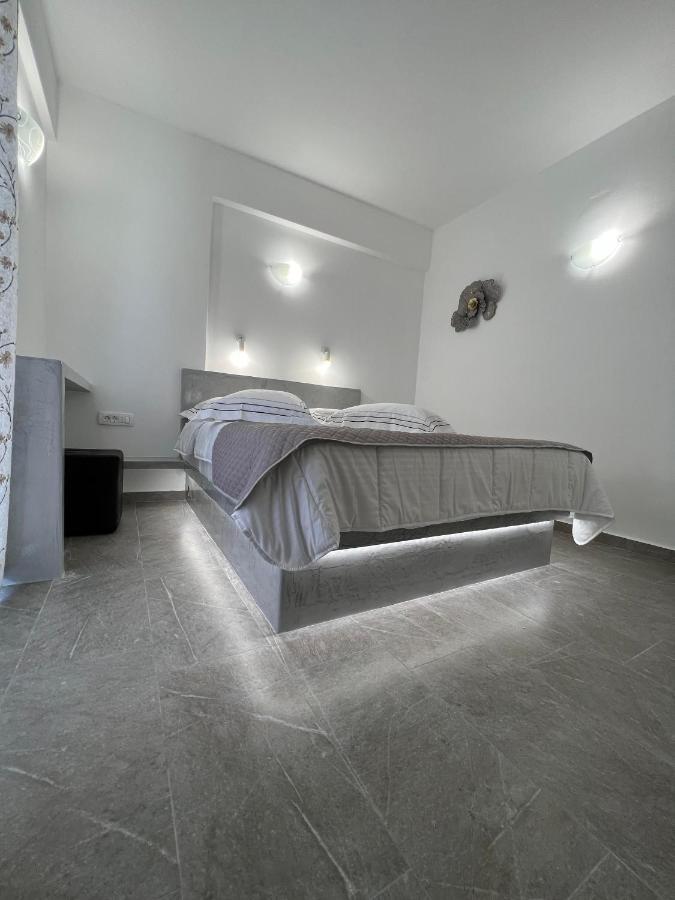 Apartament Petit Homme By Andreas Perissa  Zewnętrze zdjęcie
